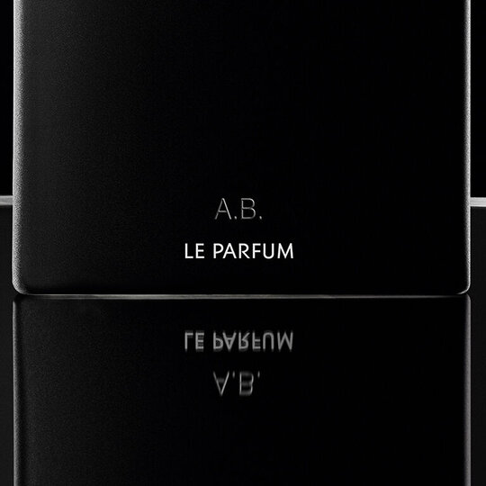 YSL exclusive service